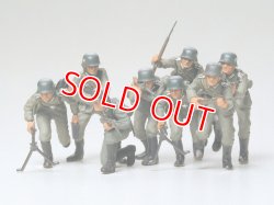 画像1: タミヤ（35030）1/35 ドイツ歩兵 突撃セット  