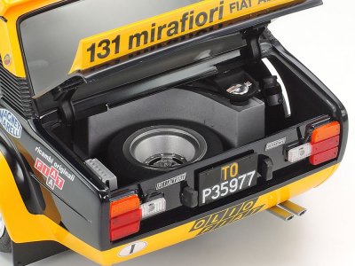 画像3: タミヤ 1/20 フィアット131 アバルト ラリー OLIO FIAT