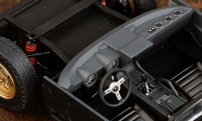 画像3: ハセガワ (HC13) 1/24 (1971年) ランボルギーニ ミウラ P400 SV “1971”