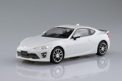 画像1: アオシマ (3-A) トヨタ 86(クリスタルホワイトパール)ザ・スナップキット