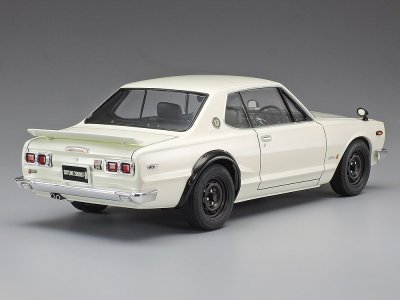 画像1: タミヤ(24194)1/24 ニッサン スカイライン 2000GT-R ハードトップ