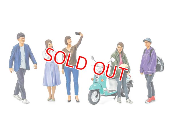 画像1: タミヤ (24356) 1/24 キャンパスフレンズセットII   