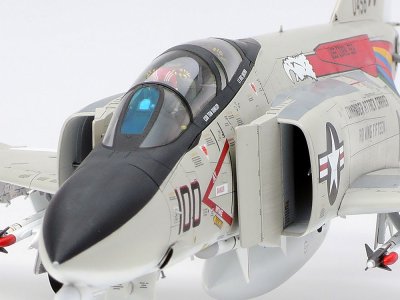 画像3: タミヤ (61121) 1/48 マクダネル・ダグラス F-4B ファントムII