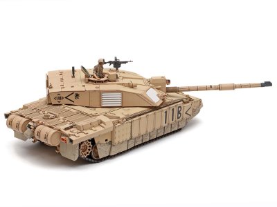 画像2: タミヤ (32601) 1/48 (1990年) イギリス主力戦車 チャレンジャー2 イラク戦仕様    