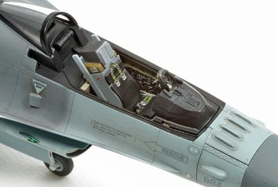 画像2: タミヤ（60786）1/72 ロッキード マーチン F-16CJ [ブロック50] ファイティング ファルコン  
