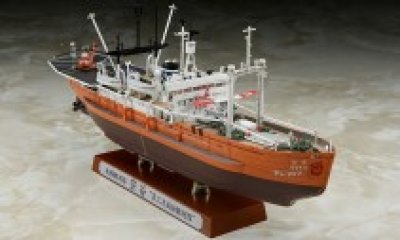 画像1: ハセガワ (Z23) 1/350 南極観測船 宗谷 “第三次南極観測隊”