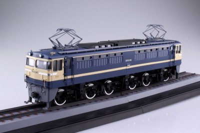 画像1: アオシマ (1) 1/50 EF65/60 アルミ車輪付き