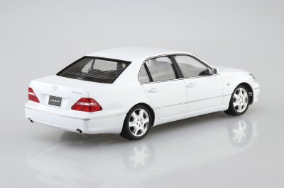画像2: アオシマ (136) 1/24 (2005年) トヨタ UCF31 セルシオ '05