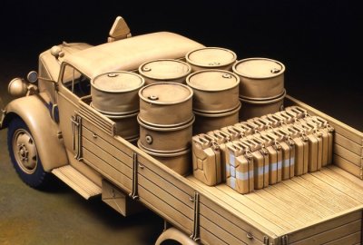 画像3: タミヤ (35291) 1/35 ドイツ 3トン 4×2 カーゴトラック