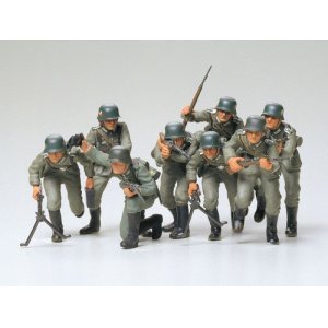 画像: タミヤ（35030）1/35 ドイツ歩兵 突撃セット  