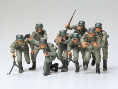 画像2: タミヤ(35030)1/35 ドイツ歩兵 突撃セット