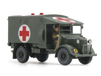 画像2: タミヤ (105) 1/48 (1940年) 1/48 イギリス 2トン 4×2 野戦救急車  