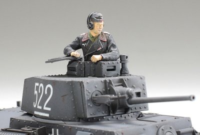 画像3: タミヤ (83) 1/48 (1939年) 1/48 ドイツ軽戦車 38(t) E/F型