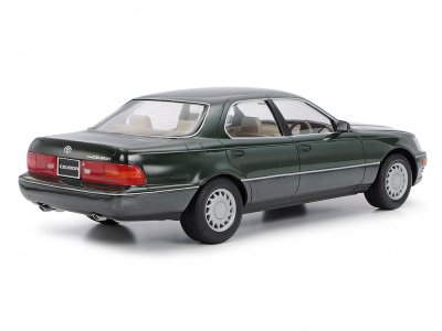画像2: タミヤ (24096) 1/24 トヨタ セルシオ (UCF11)