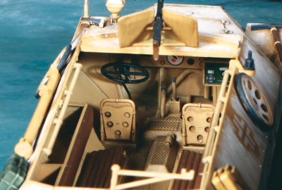 画像2: タミヤ(32564)1/48 ハノマーク装甲兵員輸送車D型 シュッツェンパンツァー