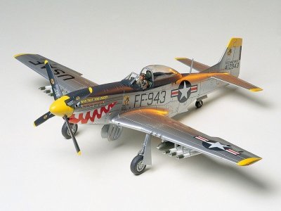 画像2: タミヤ  (61044)  1/48 ノースアメリカン F-51D マスタング （朝鮮戦争仕様）  