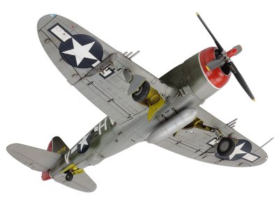 画像3: タミヤ  (60769)  1/72 P-47D サンダーボルト レイザーバック   