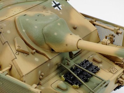 画像3: タミヤ (35381) 1/35 ドイツIV号駆逐戦車/70(A)
