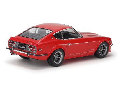 画像2: タミヤ (24367) 1/24 NISSAN フェアレディ 240Z ストリートカスタム