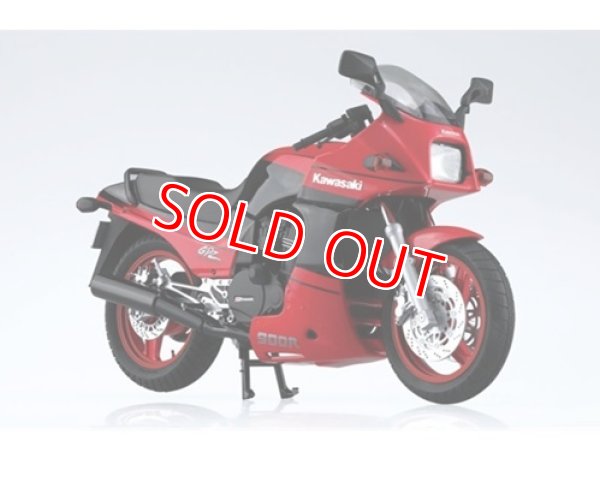 画像1: アオシマ (49) 1/12（1990年)  カワサキ ZX900A GPZ900R Ninja '90 カスタムパーツ付き    (1)
