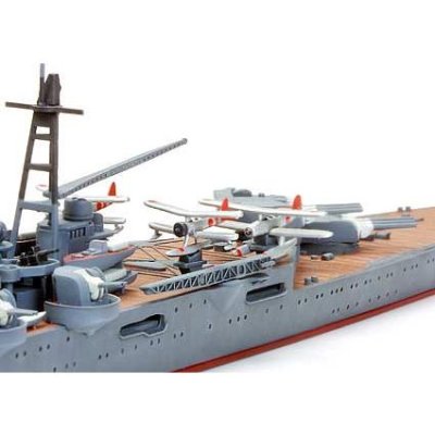 画像3: タミヤ(31344)1/700 日本軽巡洋艦 熊野 (くまの)