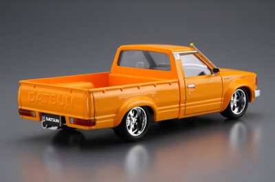 画像2: アオシマ (22) 1/24 720 ダットサン トラック カスタム '82(ニッサン)