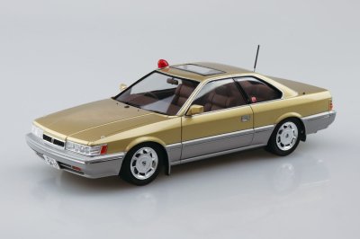 画像1: アオシマ (SP) 1/24 あぶない刑事 No.SP 帰ってきた あぶない刑事 港303号 覆面パトカー