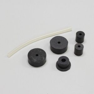 画像: クエスト CA6065-01 (GT15用) 燃料タンク用ゴムセット【メーカー直送になります】  