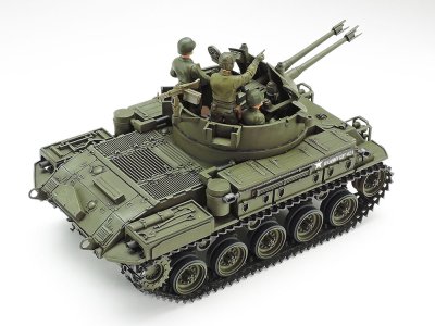 画像2: タミヤ(35161)1/35 アメリカ対空自走砲 M42ダスター (人形3体付き)