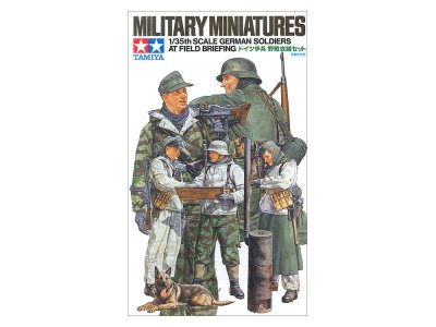 画像1: タミヤ(35212)1/35 ドイツ歩兵 野戦会議セット