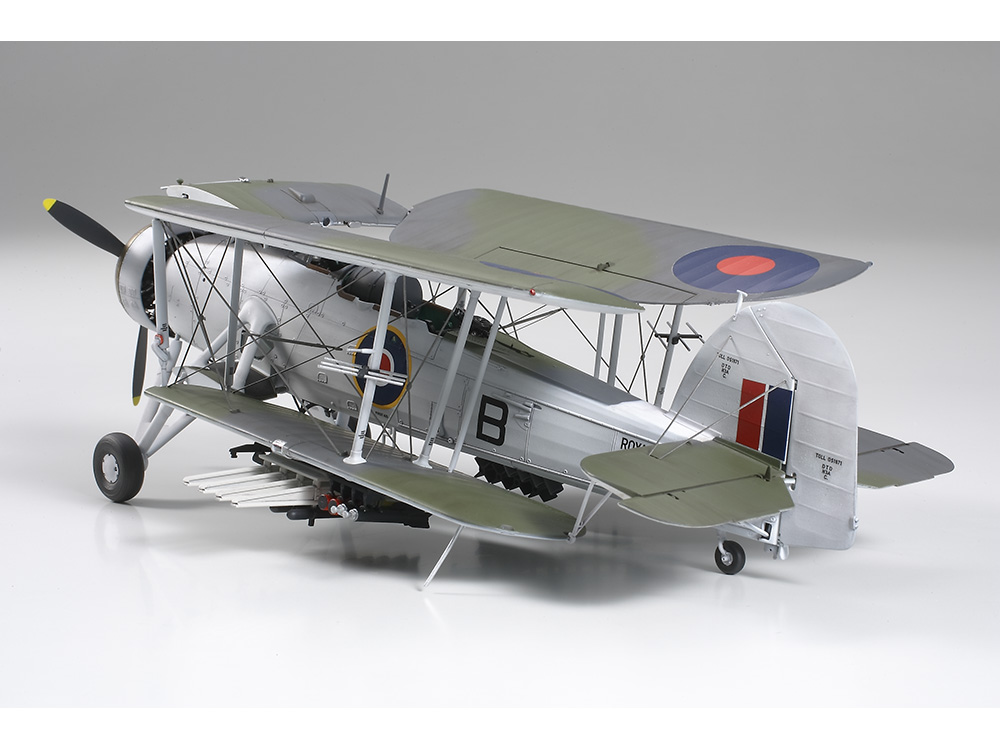 画像: タミヤ（61099）1/48 フェアリー ソードフィッシュＭk.II   