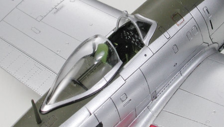 画像: タミヤ (60770) 1/72 (第二次世界大戦) P-47D サンダーボルト バブルトップ   