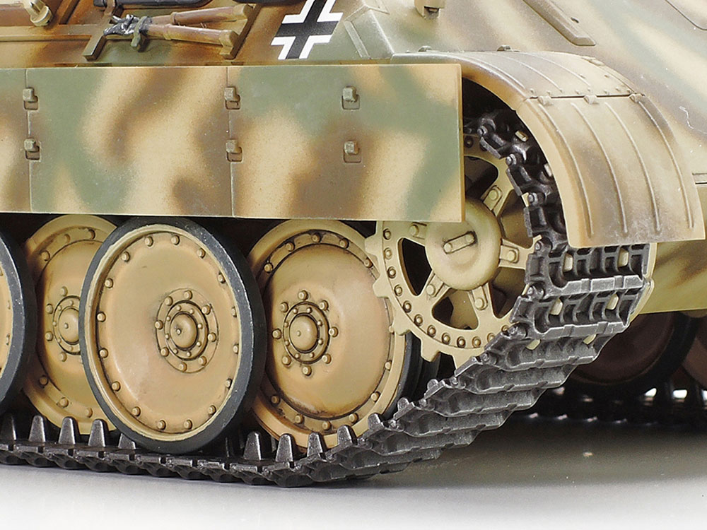 画像: タミヤ (97) 1/48 (1943年) ドイツ戦車 パンサーD型     