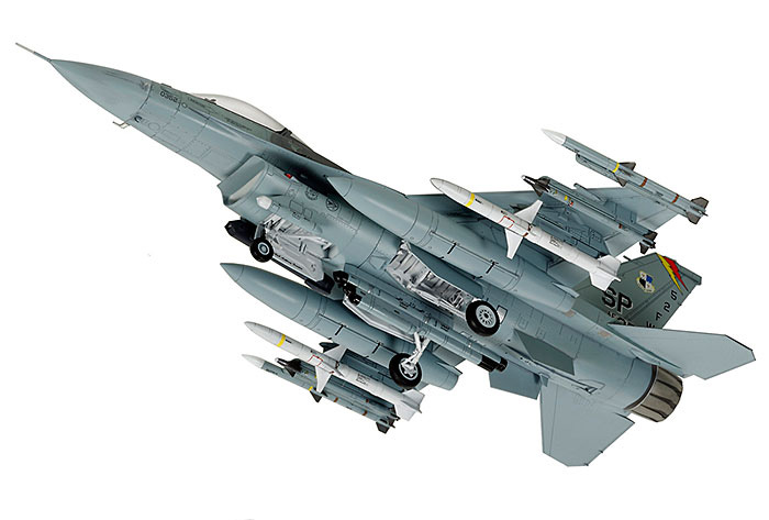 画像: タミヤ (88) 1/72 ロッキード マーチン F-16CJ [ブロック50]（フル装備仕様）   