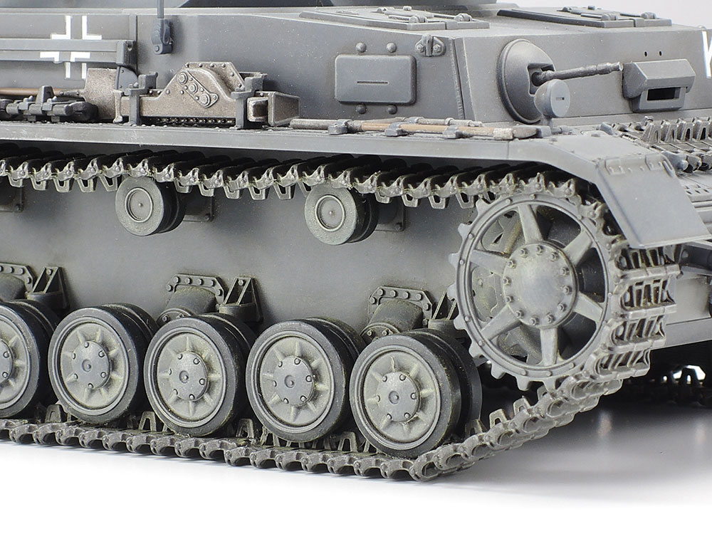 画像: タミヤ (35374) 1/35 ドイツIV号戦車F型  