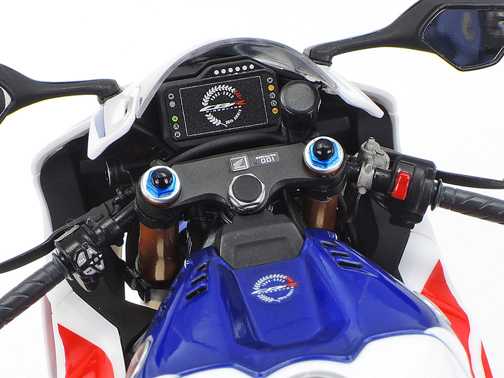 画像: タミヤ (141) 1/12 (1992年) 1/12 Honda CBR1000RR-R FIREBLADE SP 30th Anniversary   