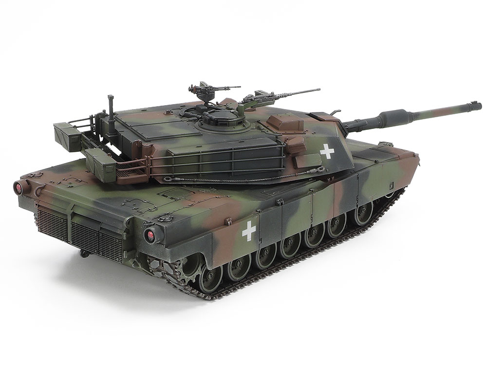 画像: 【限定商品】タミヤ (25216) 1/35 M1A1エイブラムス戦車“ウクライナ軍”  