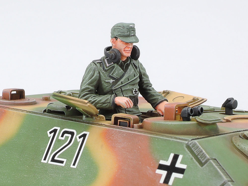 画像: タミヤ (203) 1/35 ドイツ駆逐戦車 ヤークトパンサー（後期型）  