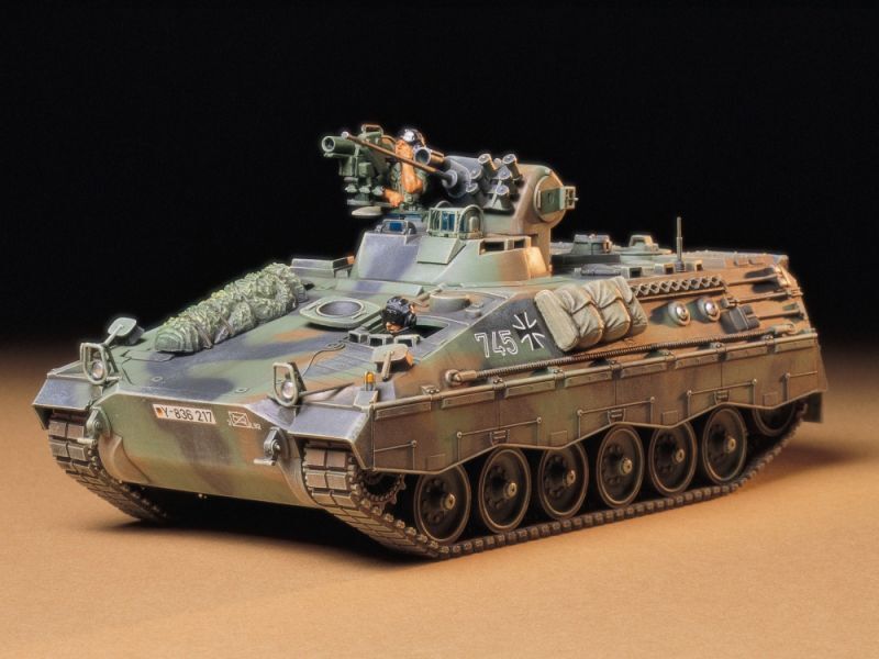 画像1: タミヤ (35162) 1/35 ドイツ歩兵戦闘車 マルダー1A2 ミラン  