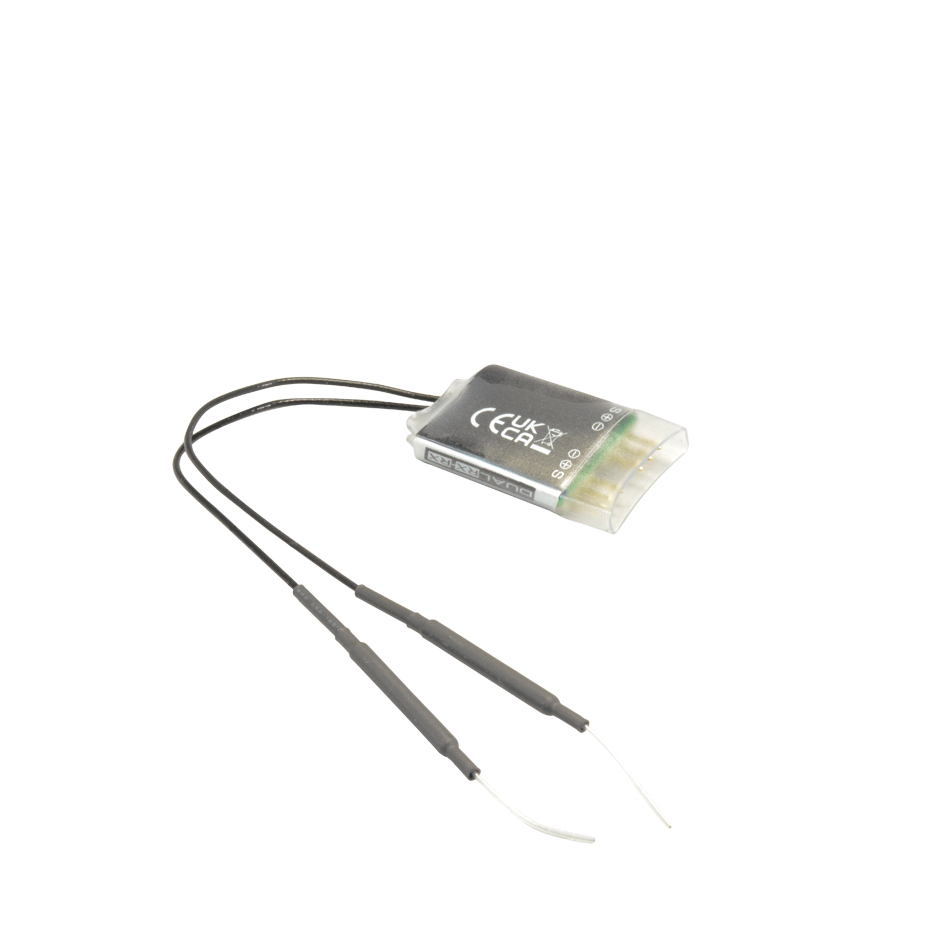 画像: フタバ (039232) R7301SB  FASSTest 高利得アンテナ採用受信機  