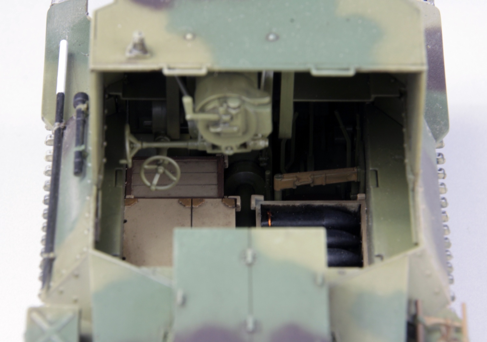 画像: ファインモールド FM54 1/35 四式自走砲[ホロ]