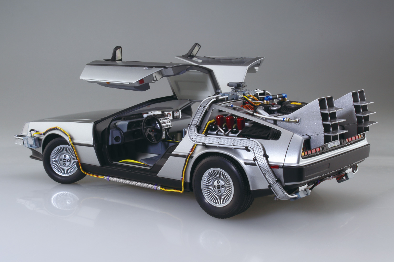 画像: アオシマ (BT-01) /24 バック・トゥ・ザ・フューチャー PartI タイムマシン  