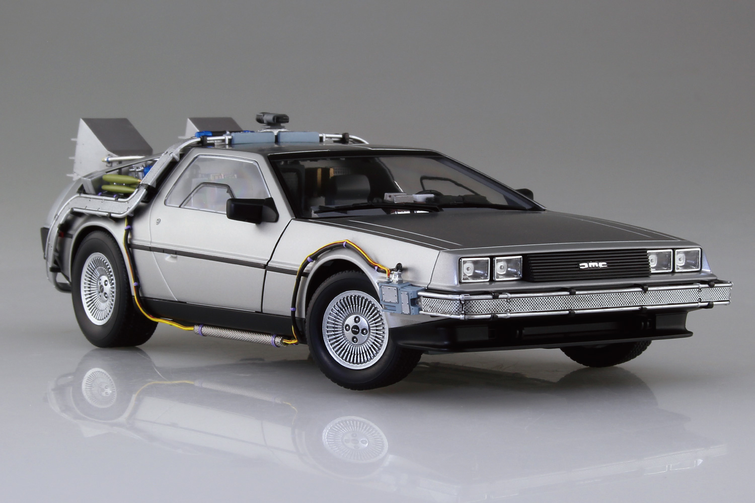 画像: アオシマ (BT-01) /24 バック・トゥ・ザ・フューチャー PartI タイムマシン  