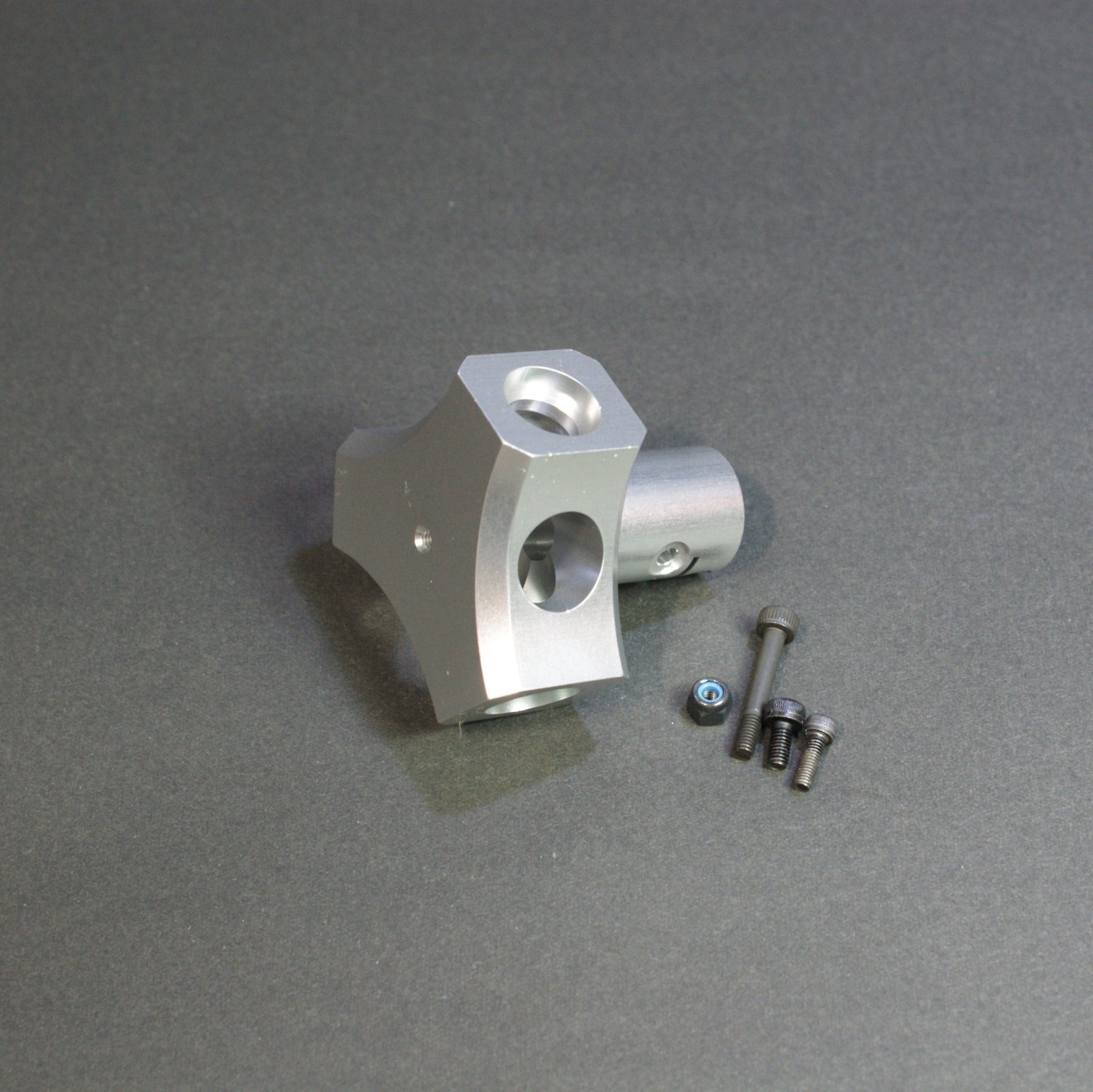 画像1: クエスト QH0071-01 (CA30・CA50・E6用) センターハブ(FBL10-3Blade) 【メーカー直送になります】