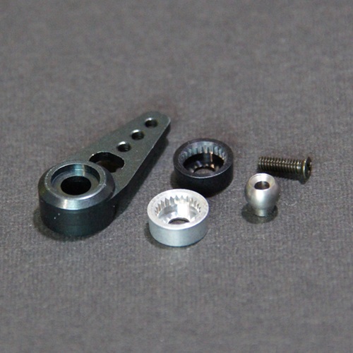 画像1: クエスト QH0092 (CA/30/50/E6-550/600/90Ver06/GT15/ZG/E12S-/775用) アルミサーボホーン type Ｌ16.5mm 【メーカー直送になります】    