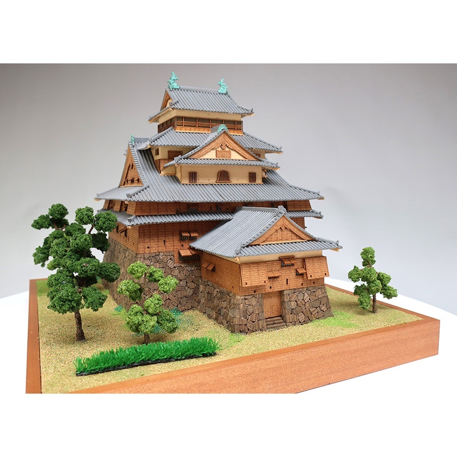 画像: ウッディジョー (NO.333) 1/150 松江城 木製模型 組立キット 