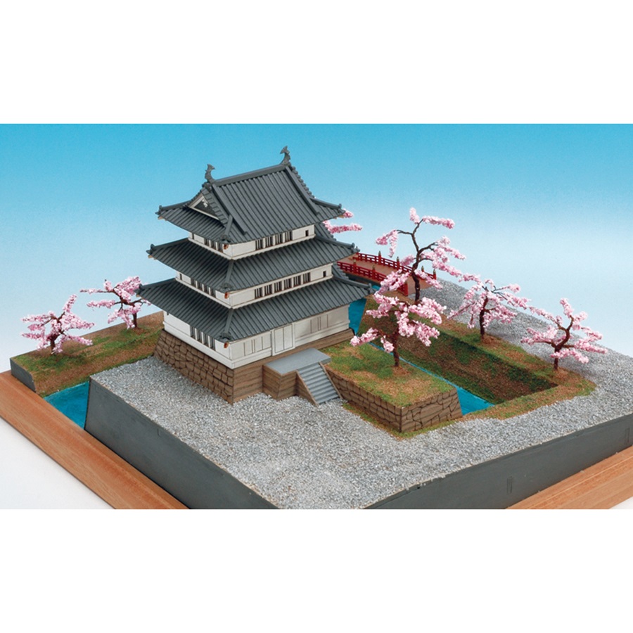 画像: ウッディジョー (NO.335) 1/150 弘前城 木製模型 組立キット 