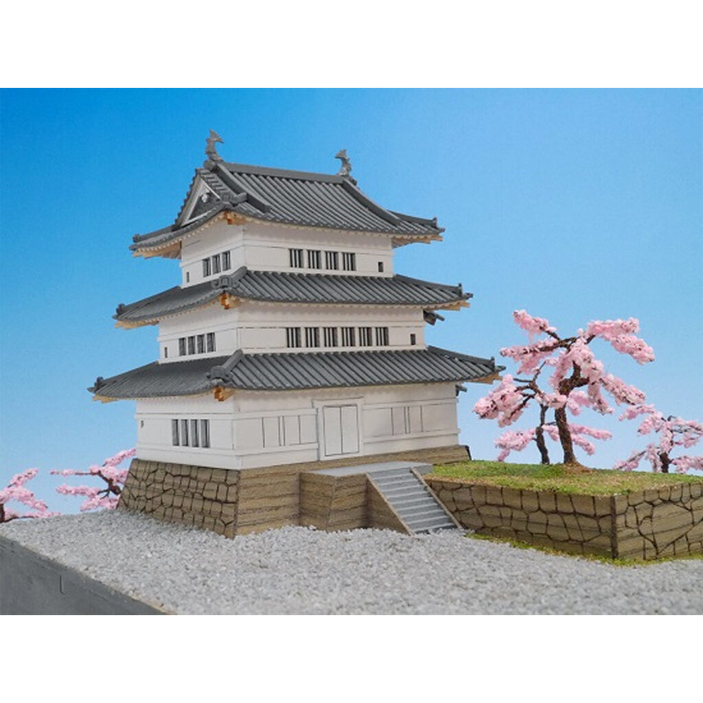 画像: ウッディジョー (NO.335) 1/150 弘前城 木製模型 組立キット 