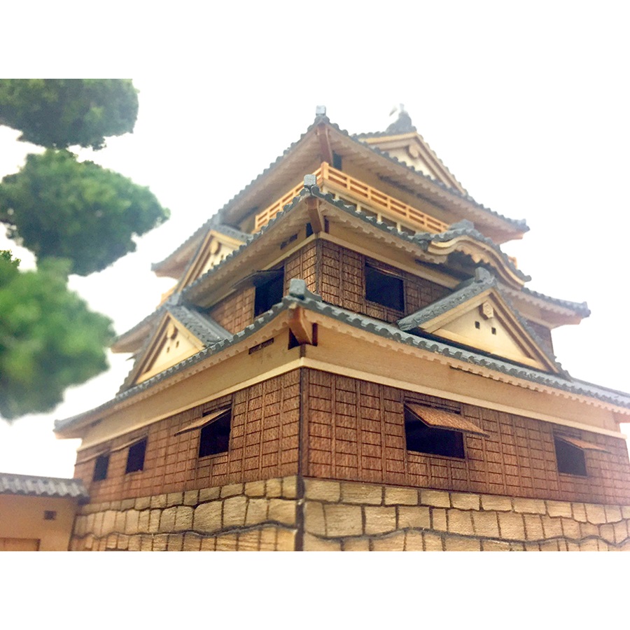 画像: ウッディジョー (NO.259) 1/150 松山城 木製模型 組立キット 