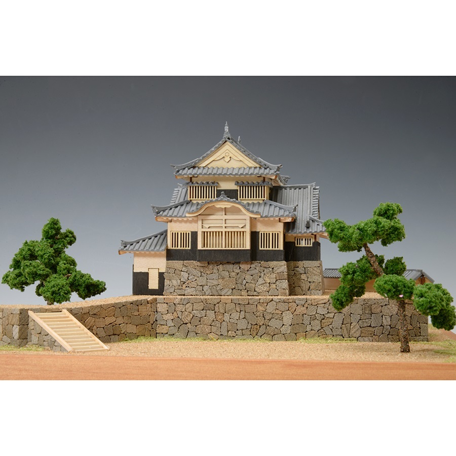 画像: ウッディジョー (NO.268) 1/150 備中松山城 木製模型 組立キット 